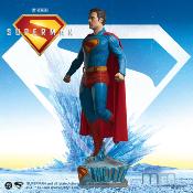 Superman 2025 Statue Taille Réelle 1/1 Muckle
