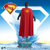 Superman 2025 Statue Taille Réelle 1/1 Muckle