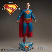 Superman 2025 Statue Taille Réelle 1/1 Muckle